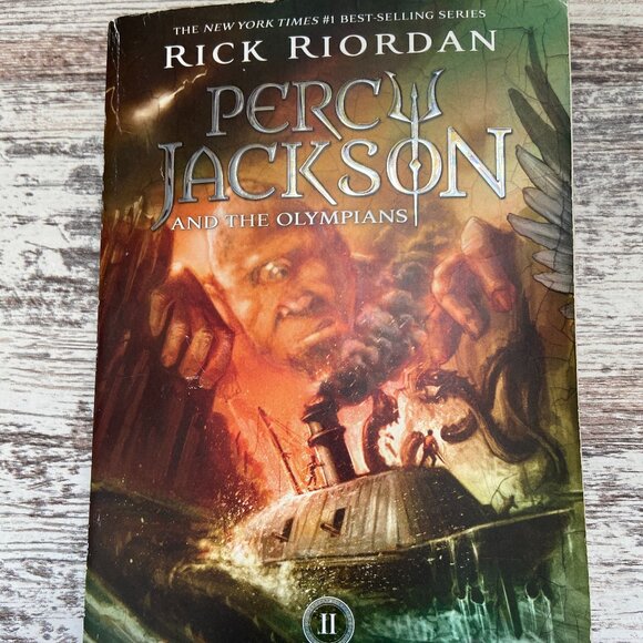 4/$20 Percy Jackson and the Olympians By Rick Riordan Book 2 The Sea of Monsters - Picture 1 of 5